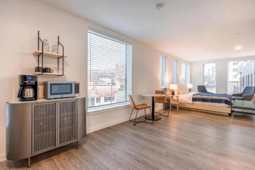 Marina Square Suites Bremerton Extérieur photo