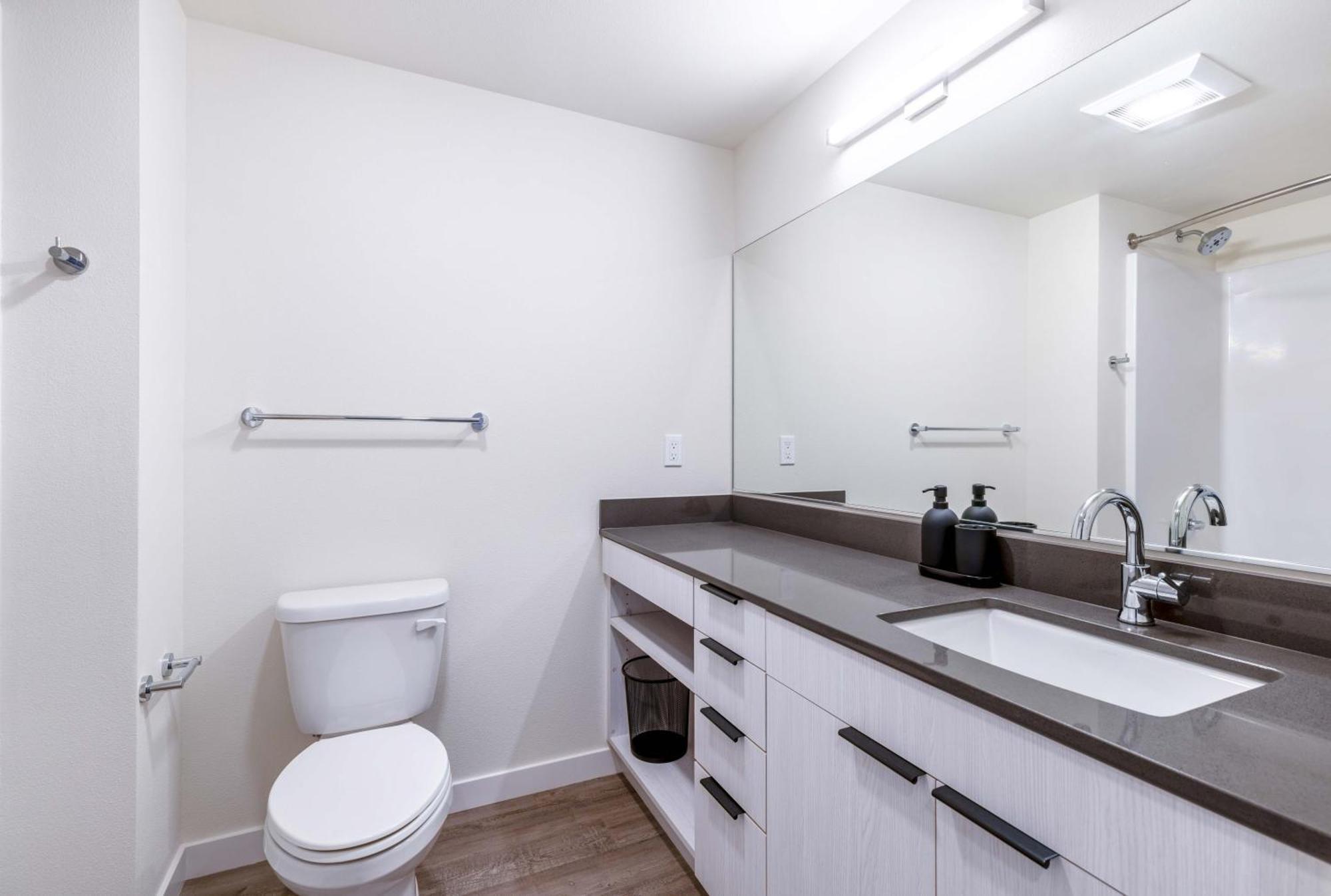 Marina Square Suites Bremerton Extérieur photo