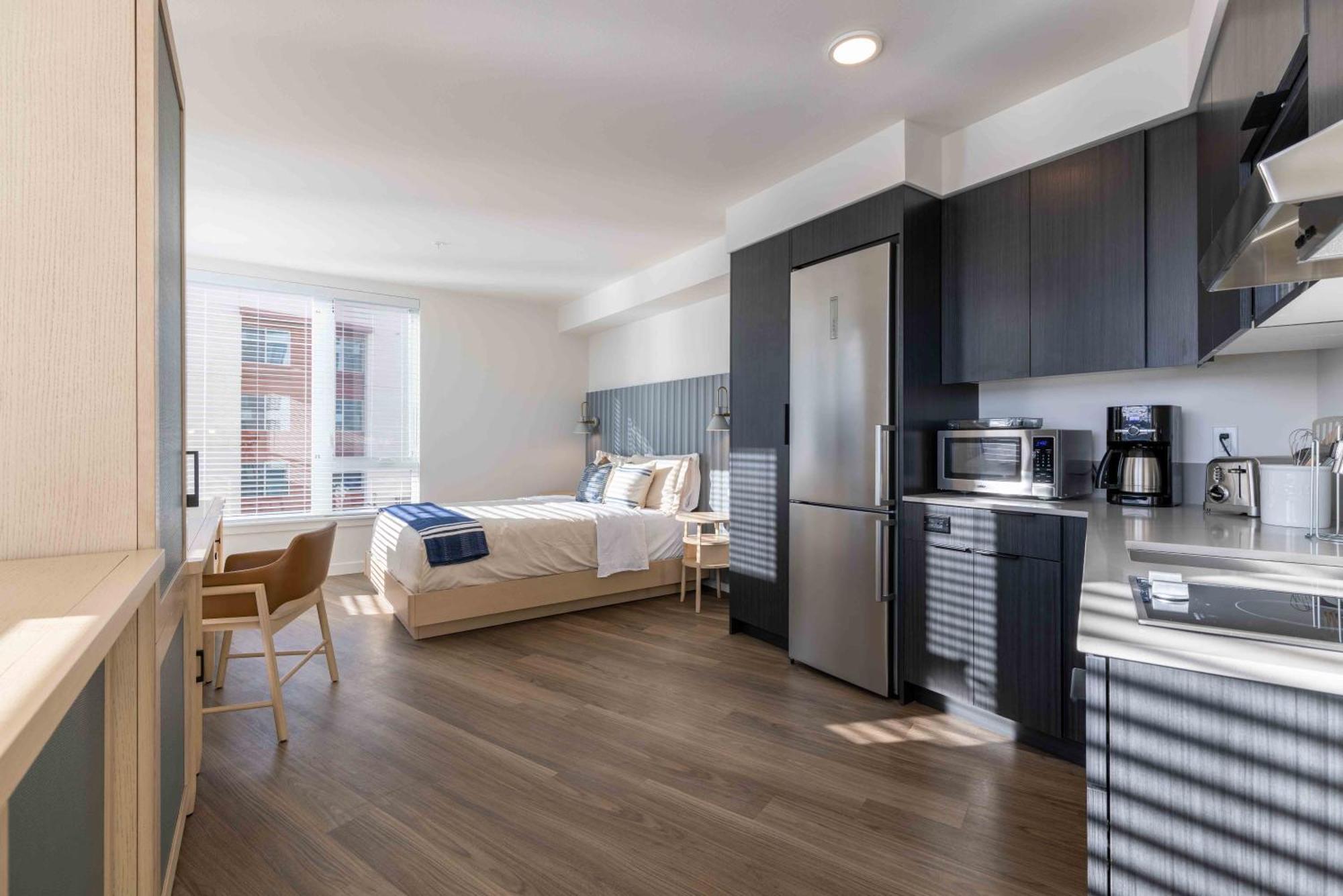 Marina Square Suites Bremerton Extérieur photo